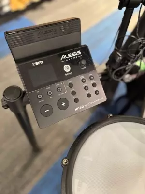 Alesis - NITROMAXKITXUS Electronic Kit 3